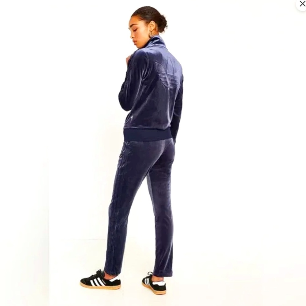 ADIDAS ORIGINAL VELOUR TRACK SUIT-LEGEND INK Size:S